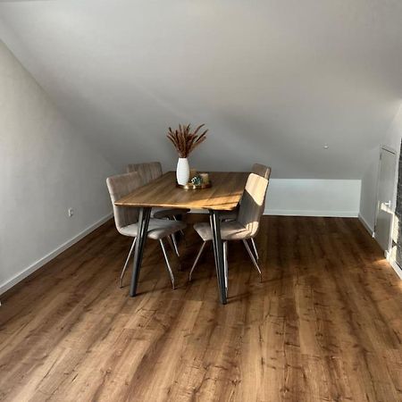 אסלינגן Ferienwohnung Lidu-Jene מראה חיצוני תמונה